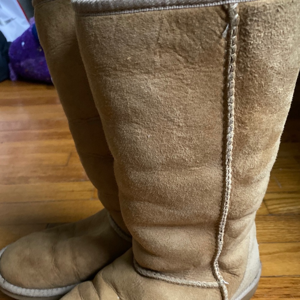 UGG boots gently used